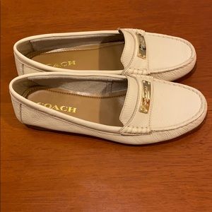 Coach Fredrica Women’s Leather Loafers in Pebble